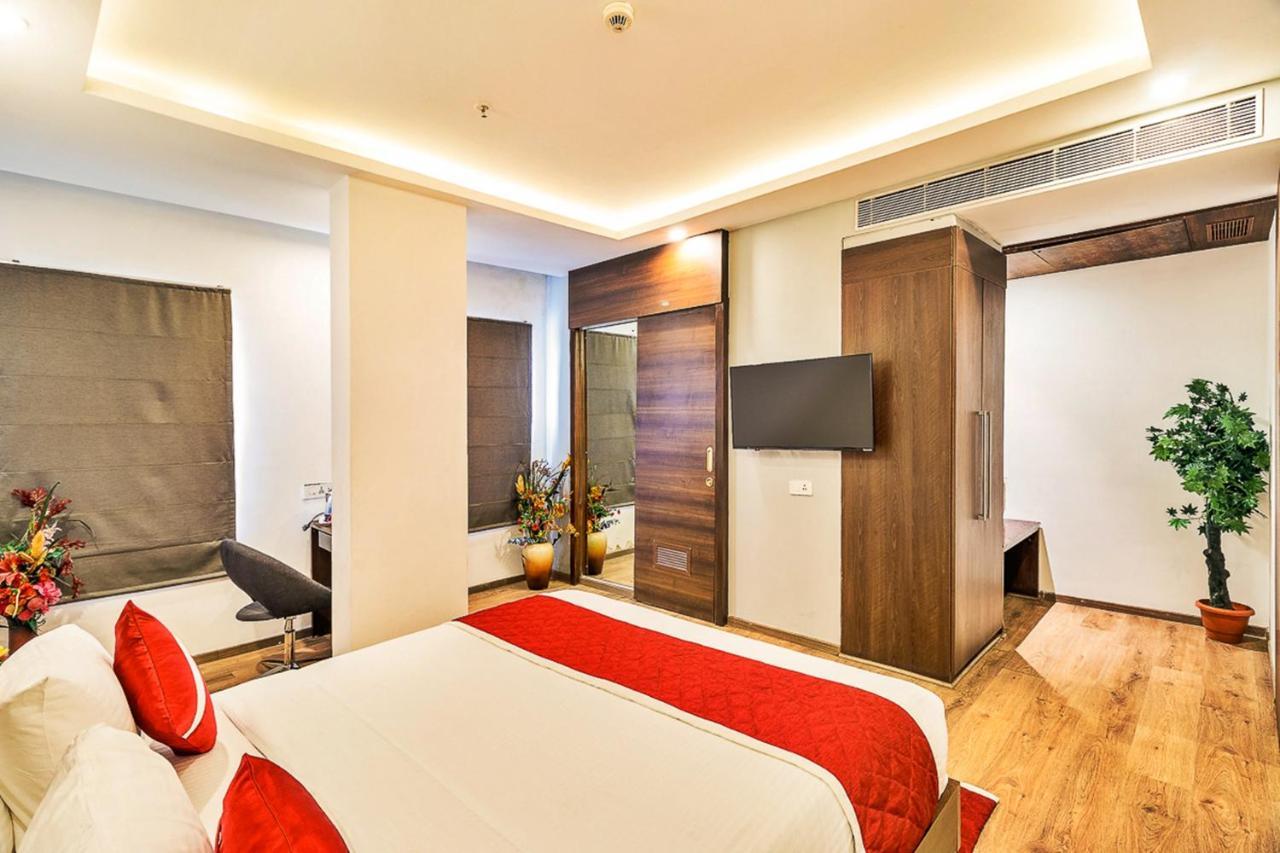 Jagadish Brigade Hotel Bangalore Eksteriør bilde